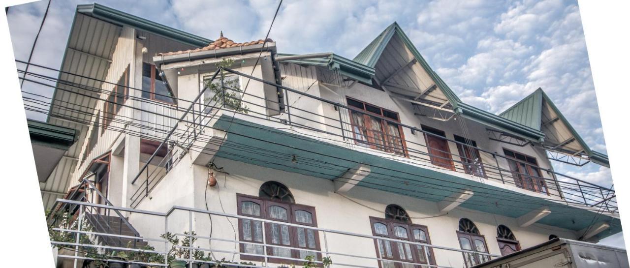 Dream Hill Homestay Nuwara Eliya Exterior photo