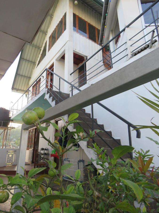 Dream Hill Homestay Nuwara Eliya Exterior photo